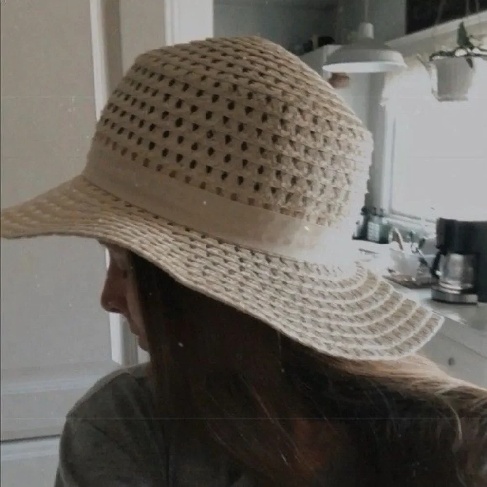 Free People Beige Crochet Woven Straw Sun Hat One Size Summer Beach